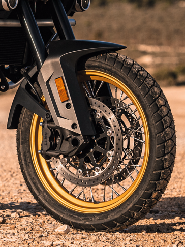 CF Moto 800MT Explorer 2025, ADV Cao Cấp Nhất, Chính Hãng, Giá Tốt