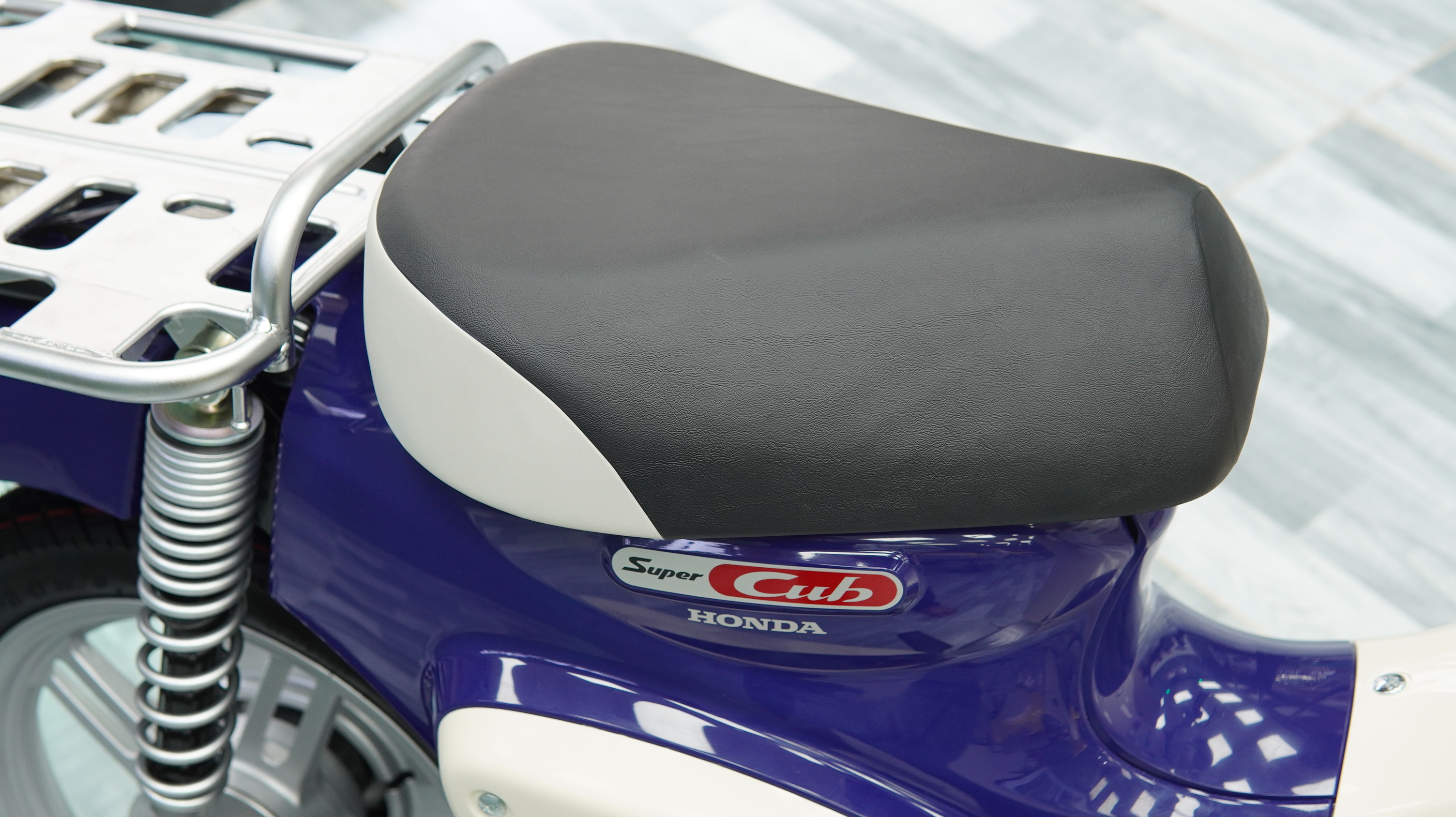 Honda Super Cub 110 Pro ABS 2025, Nhập Khẩu Chính Hãng Từ Nhật