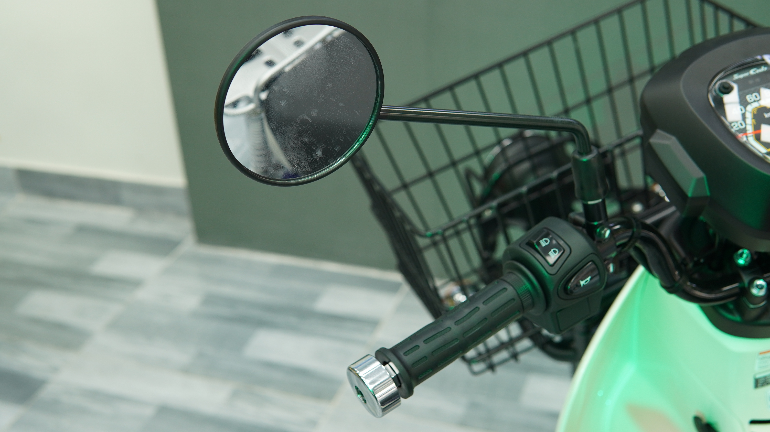 Honda Super Cub 110 Pro ABS 2025, Nhập Khẩu Chính Hãng Từ Nhật