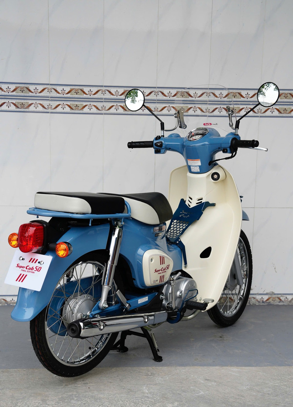 Honda Super Cub 50 Final Edition Custom Độc Quyền 12 phụ kiện