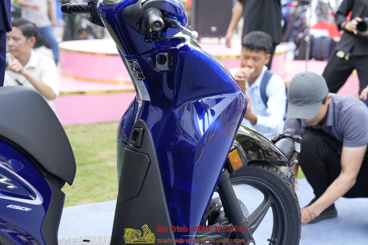Honda SH150i Vetro Blue 2026 - New Concept Design 2026 Sh Ý bản giới hạn toàn cầu