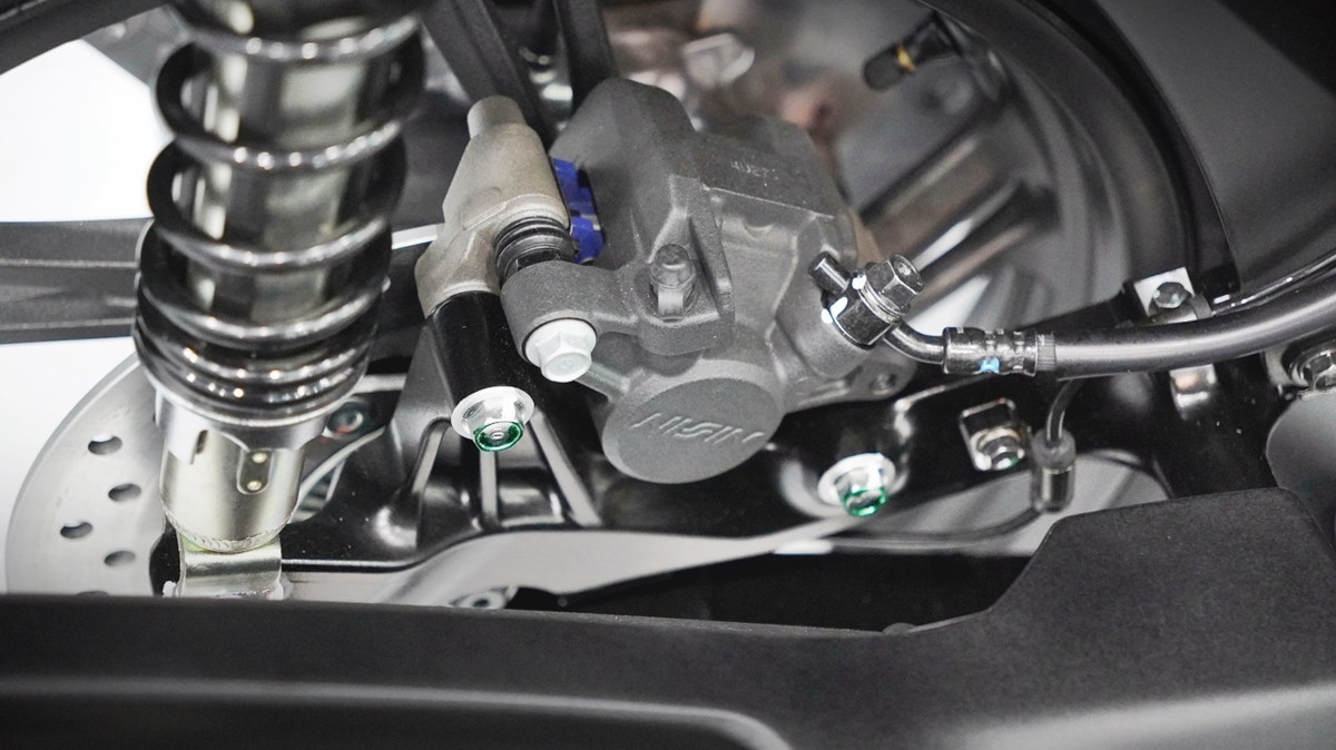 Honda SH150 trắng pha lê nhập Ý – Đỉnh cao sang trọng Made in Italia