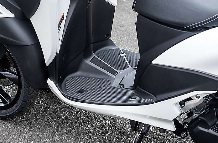 Yamaha Tricity 155 2025, Tay Ga bánh Kép Độc Đáo, Lần Đầu Tiên Có Tại Cần Thơ