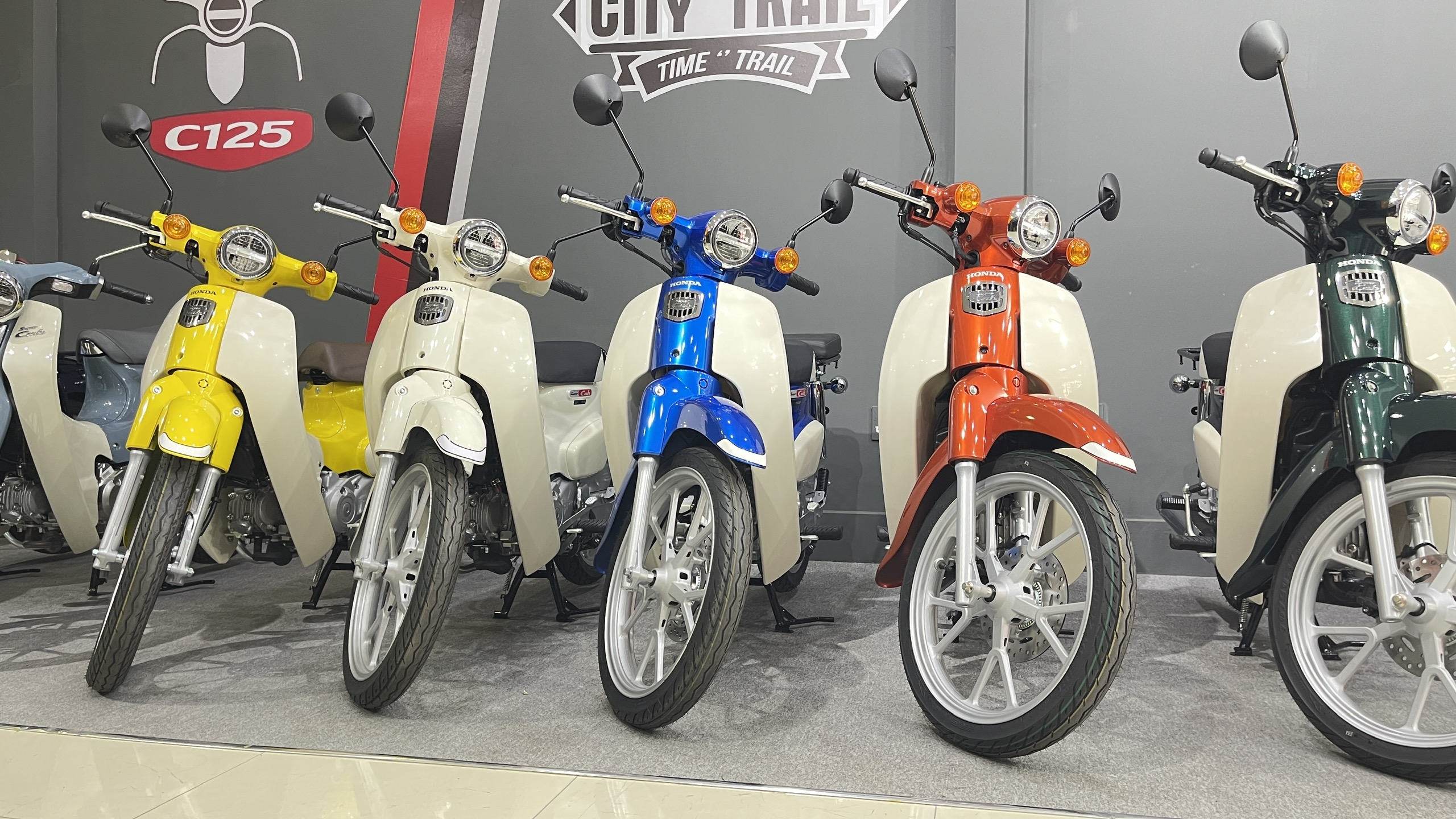 Honda Super Cub 110 ABS, Made In Japan, NK Chính Hãng, Hiếm
