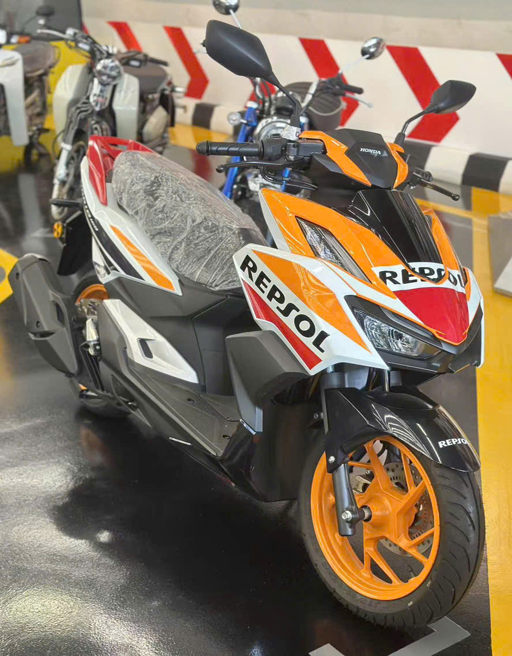 Honda Vario160 Repsol Edition, Giới hạn 2.000 xe, NK Malaysia