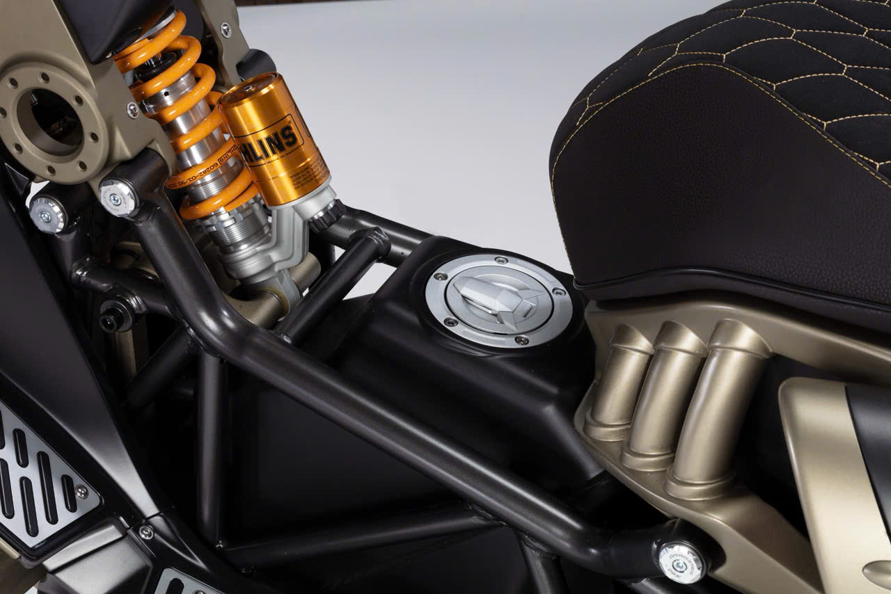 Italjet Roadster 400 nhập Ý – GIới hạn 777 xe  độc bản, thiết kế cơ khí lộ thiên, siêu hiếm