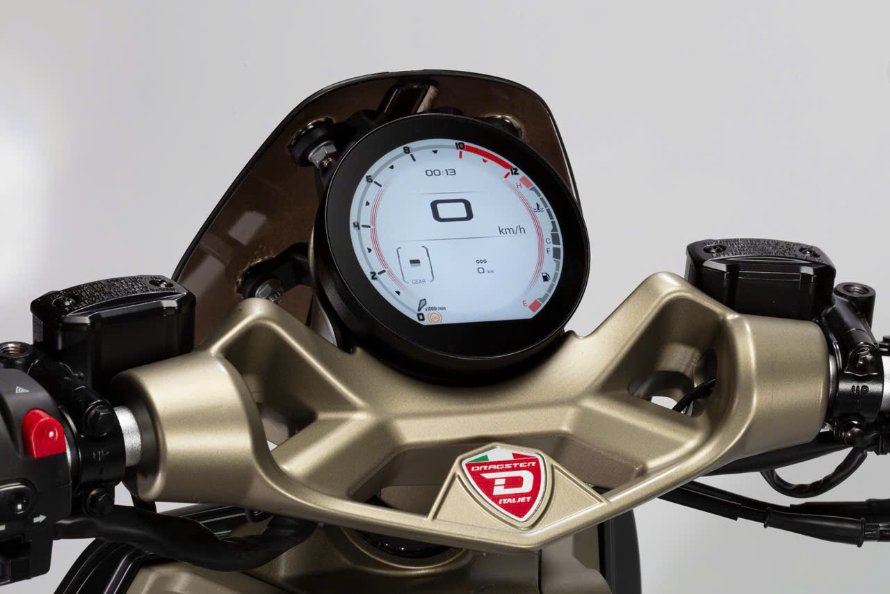 Italjet Roadster 400 nhập Ý – GIới hạn 777 xe  độc bản, thiết kế cơ khí lộ thiên, siêu hiếm