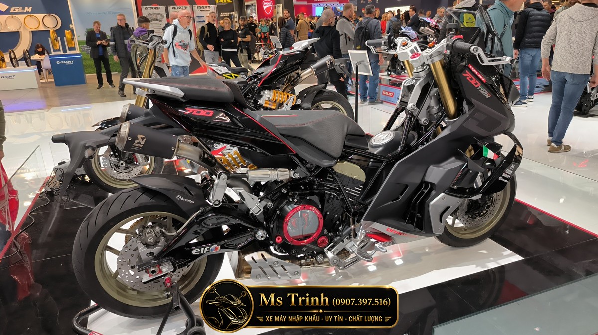 Dragster 700 Twin Premium